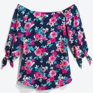 Status by Chenault stitch fix Gradsley off the shoulder blouse navy with floral